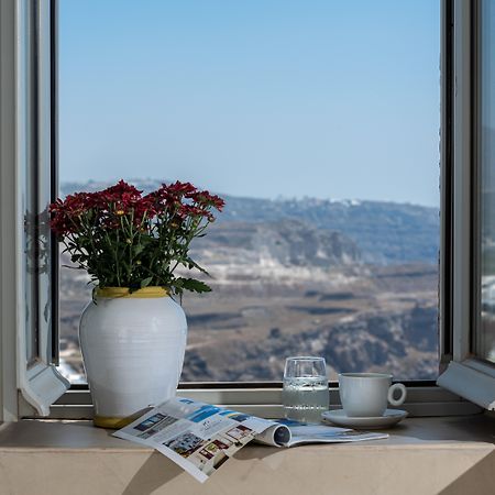 Mythical Blue Luxury Suites (Adults Only) Фира Екстериор снимка