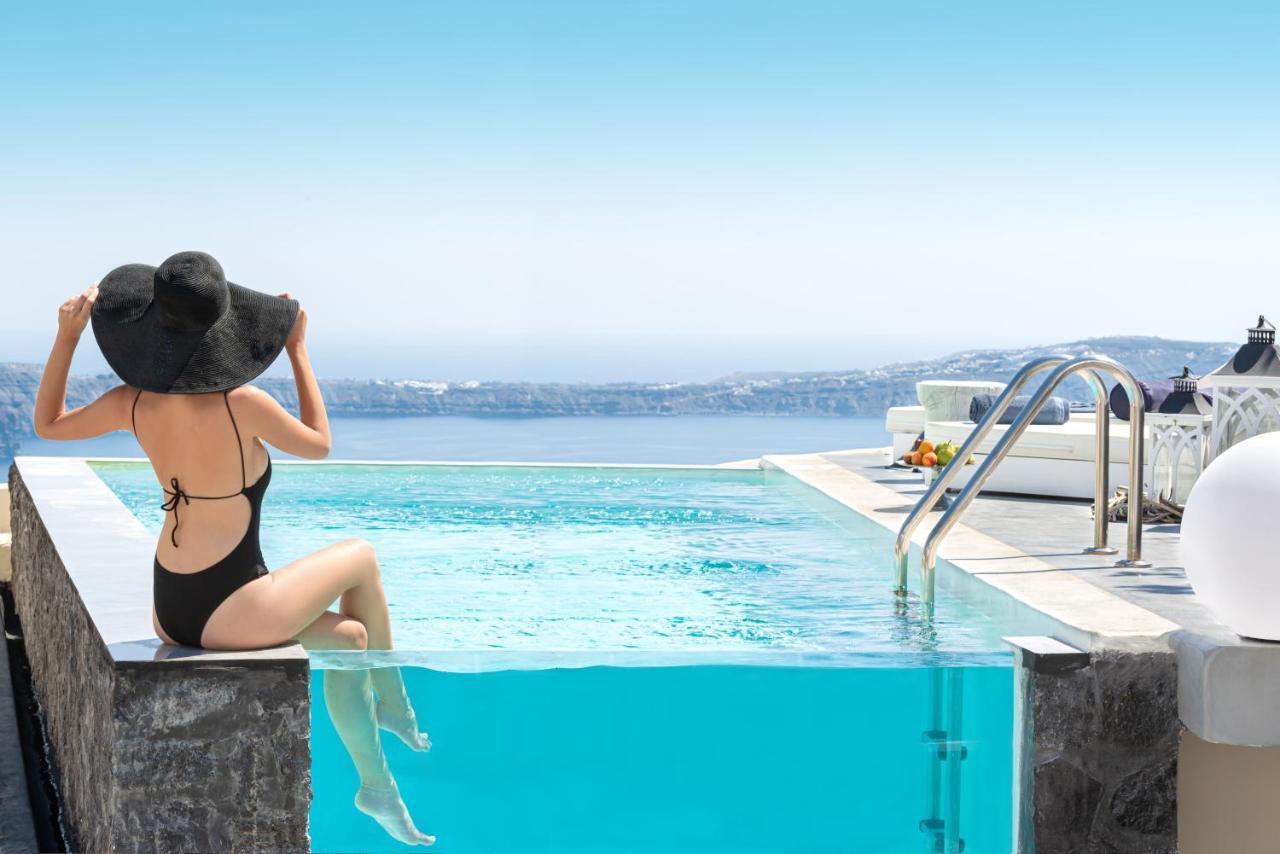 Mythical Blue Luxury Suites (Adults Only) Фира Екстериор снимка