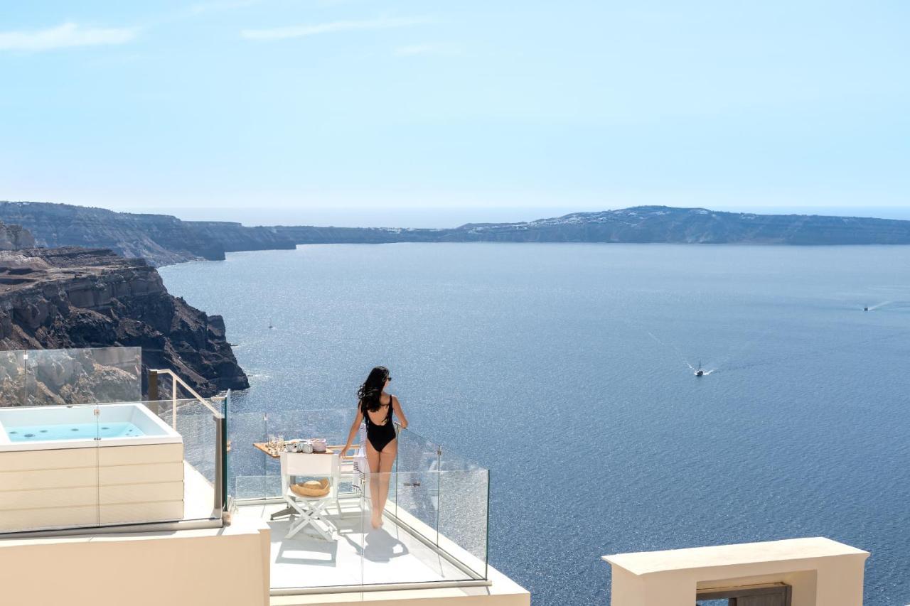 Mythical Blue Luxury Suites (Adults Only) Фира Екстериор снимка