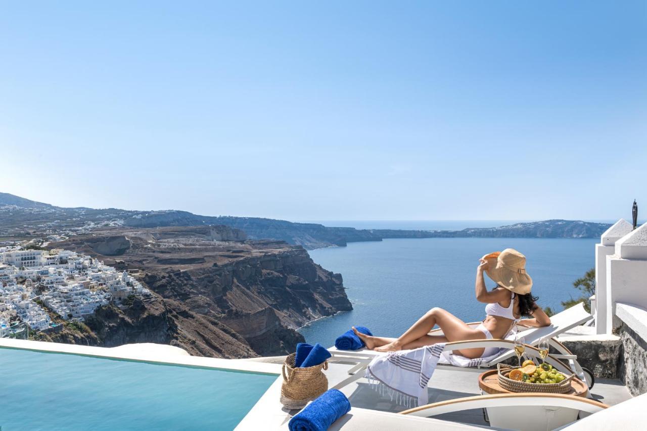 Mythical Blue Luxury Suites (Adults Only) Фира Екстериор снимка
